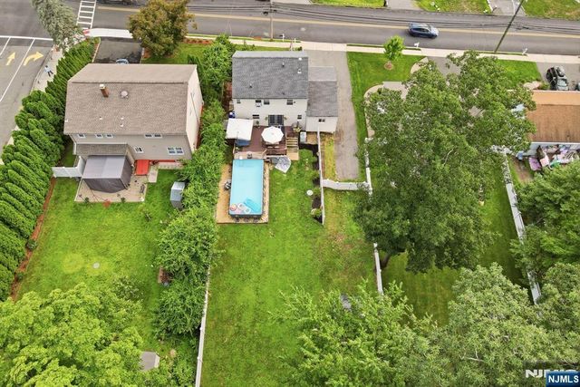 93 Yawpo Avenue, Oakland, NJ 07436