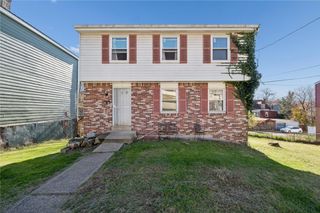 5216 Broad St, Garfield, PA 15224