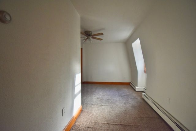 37 Railroad Ave 8, Beverly, MA 01915