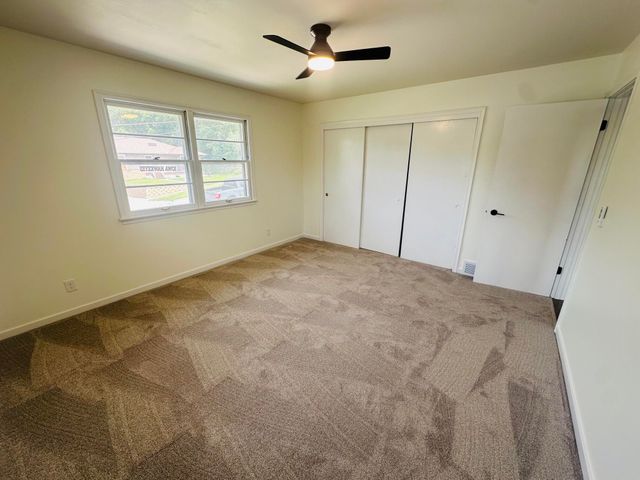 329 MOUNT VERNON Street, Council Bluffs, IA 51503
