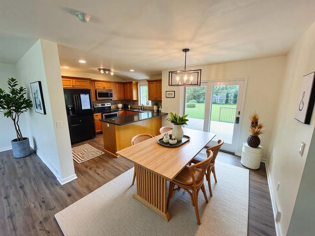 329 MOUNT VERNON Street, Council Bluffs, IA 51503