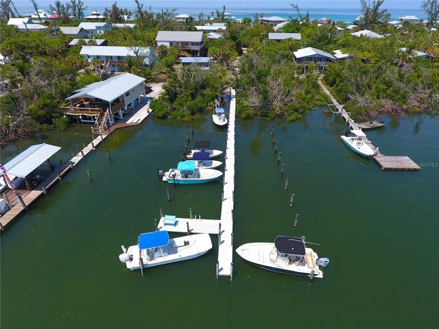 8662 GRAND AVENUE, Placida, FL 33946