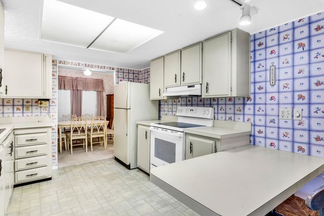 6001 Daiquiri Bay, Boynton Beach, FL 33436