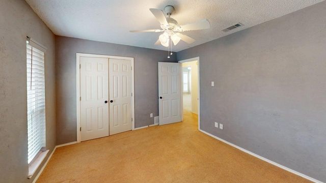 1000 Oxfordshire Drive, Carrollton, TX 75007