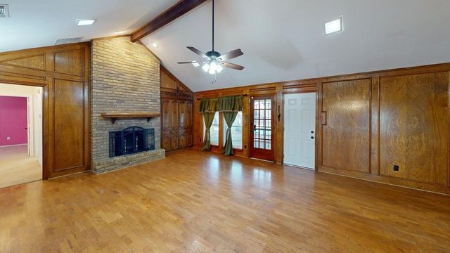 1000 Oxfordshire Drive, Carrollton, TX 75007