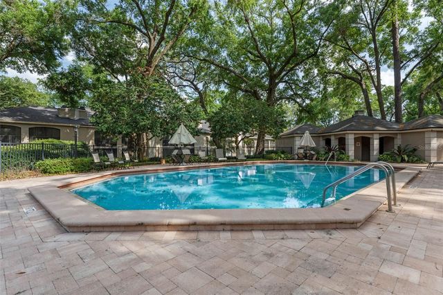 1055 KENSINGTON PARK DRIVE 205, Altamonte Springs, FL 32714