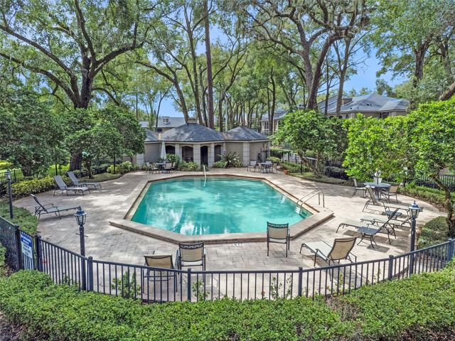 1055 KENSINGTON PARK DRIVE 205, Altamonte Springs, FL 32714