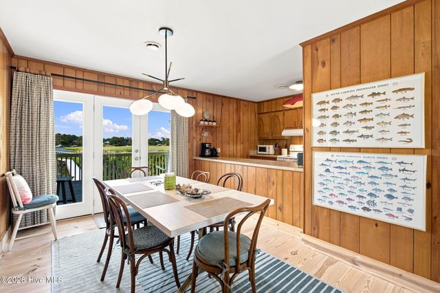2016 W Pelican Drive, Oak Island, NC 28465