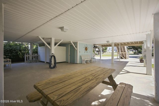 2016 W Pelican Drive, Oak Island, NC 28465