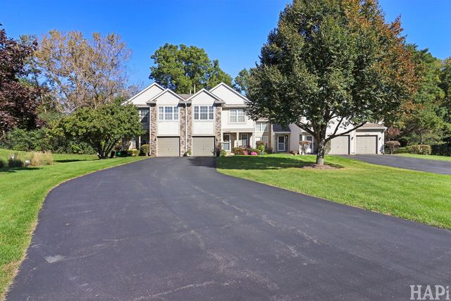 17158 W Cunningham Court, Libertyville, IL 60048