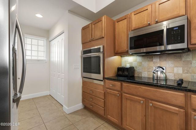 102 Yacht Harbor Dr Unit 467, Palm Coast, FL 32137