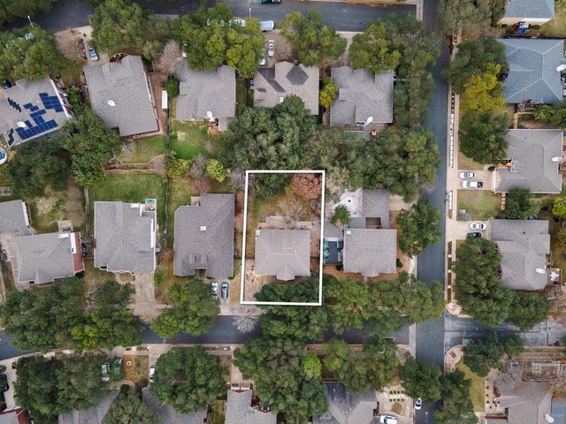 1406 Dapplegrey LN, Austin, TX 78727