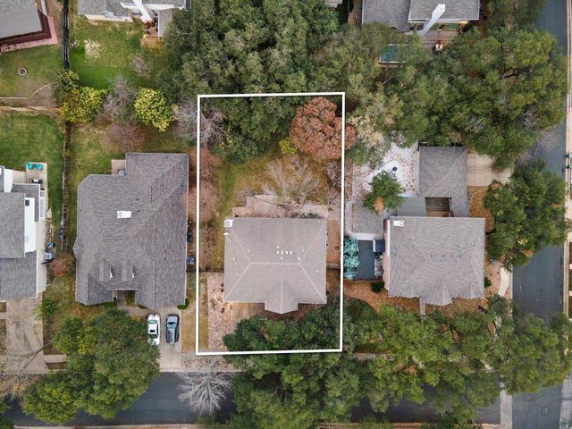 1406 Dapplegrey LN, Austin, TX 78727