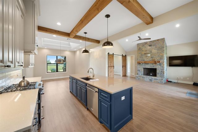 30163 High Spirit Ranch Road, Hempstead, TX 77445