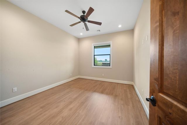 30163 High Spirit Ranch Road, Hempstead, TX 77445