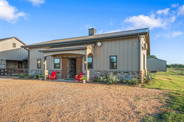 30163 High Spirit Ranch Road, Hempstead, TX 77445