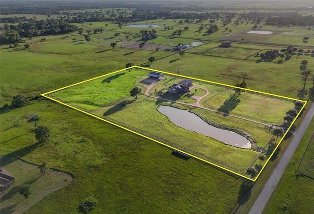 30163 High Spirit Ranch Road, Hempstead, TX 77445