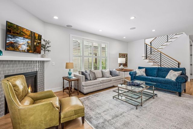 5137 Washburn Avenue S, Minneapolis, MN 55410