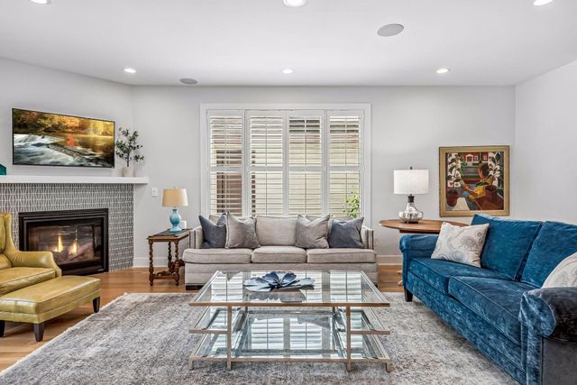 5137 Washburn Avenue S, Minneapolis, MN 55410