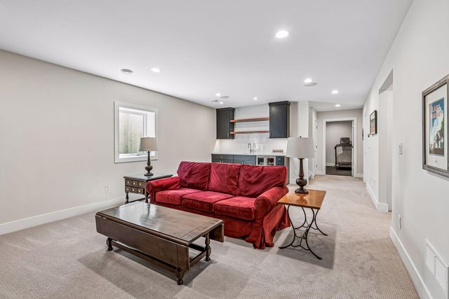5137 Washburn Avenue S, Minneapolis, MN 55410