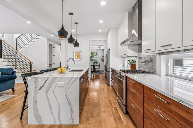 5137 Washburn Avenue S, Minneapolis, MN 55410