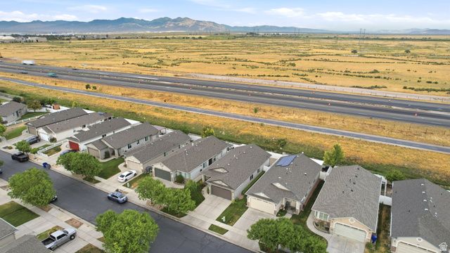 745 N SKIPTON DR, North Salt Lake, UT 84054