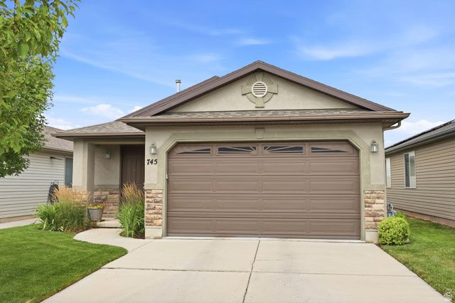 745 N SKIPTON DR, North Salt Lake, UT 84054