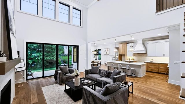 3277 Briarwood Lane, Lewis Center, OH 43035