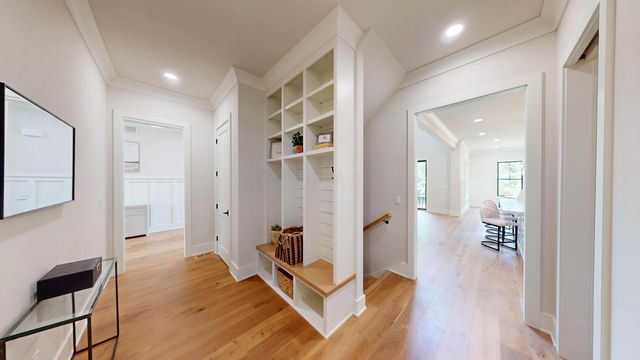 3277 Briarwood Lane, Lewis Center, OH 43035