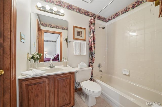 2213 Wood Dale Ridge Court, Wildwood, MO 63011