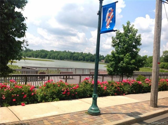 30 N Route 9W 23, Congers, NY 10920