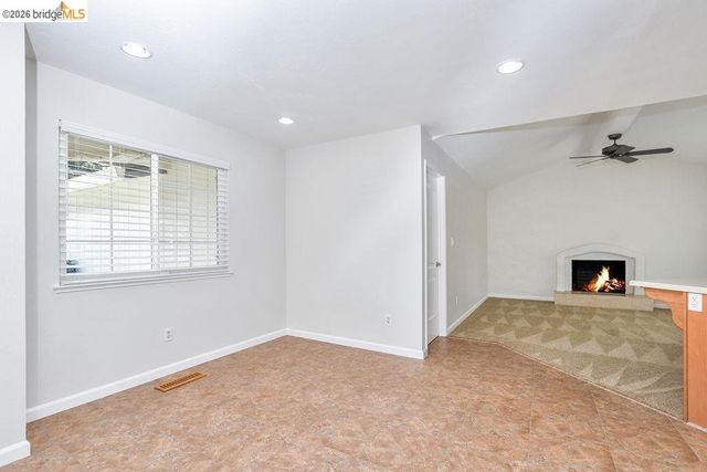 2212 Montevideo Drive, Pittsburg, CA 94565