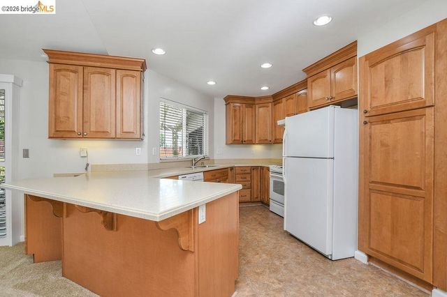 2212 Montevideo Drive, Pittsburg, CA 94565
