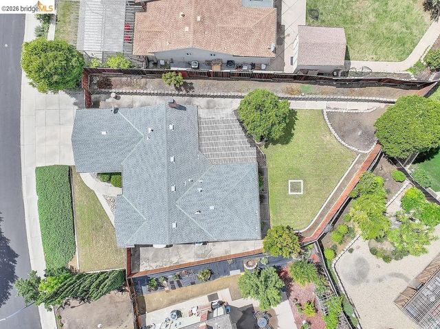 2212 Montevideo Drive, Pittsburg, CA 94565