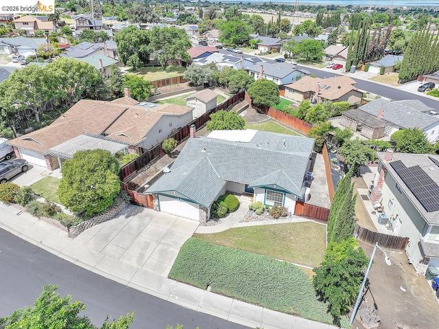 2212 Montevideo Drive, Pittsburg, CA 94565