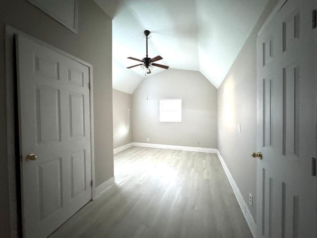 16066 North Loop Drive, Plantersville, TX 77363