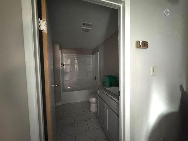 16066 North Loop Drive, Plantersville, TX 77363