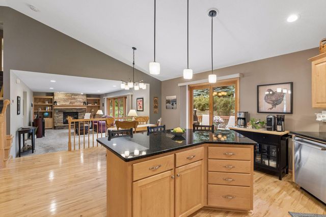 612 Park View Court, Hudson, WI 54016