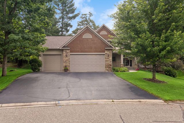 612 Park View Court, Hudson, WI 54016