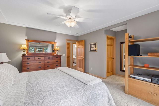 612 Park View Court, Hudson, WI 54016