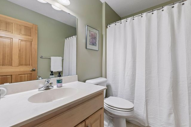 612 Park View Court, Hudson, WI 54016