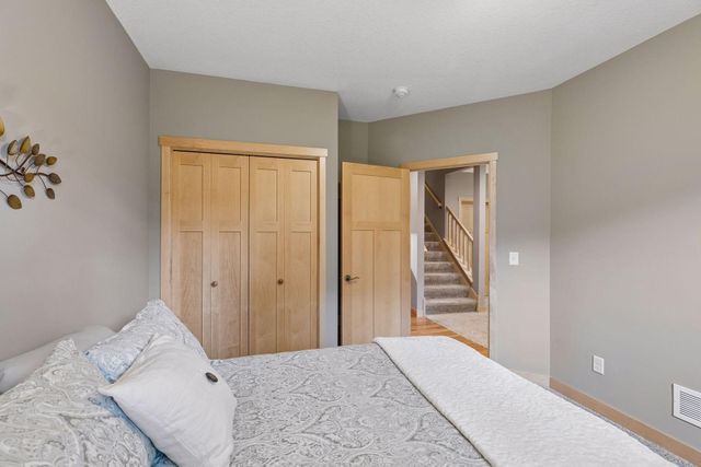 612 Park View Court, Hudson, WI 54016