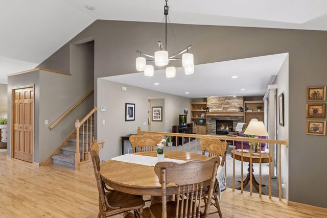 612 Park View Court, Hudson, WI 54016
