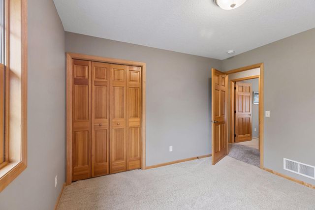 612 Park View Court, Hudson, WI 54016