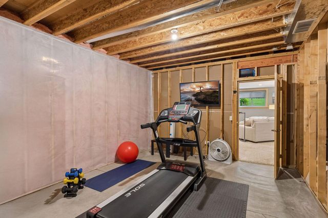 612 Park View Court, Hudson, WI 54016