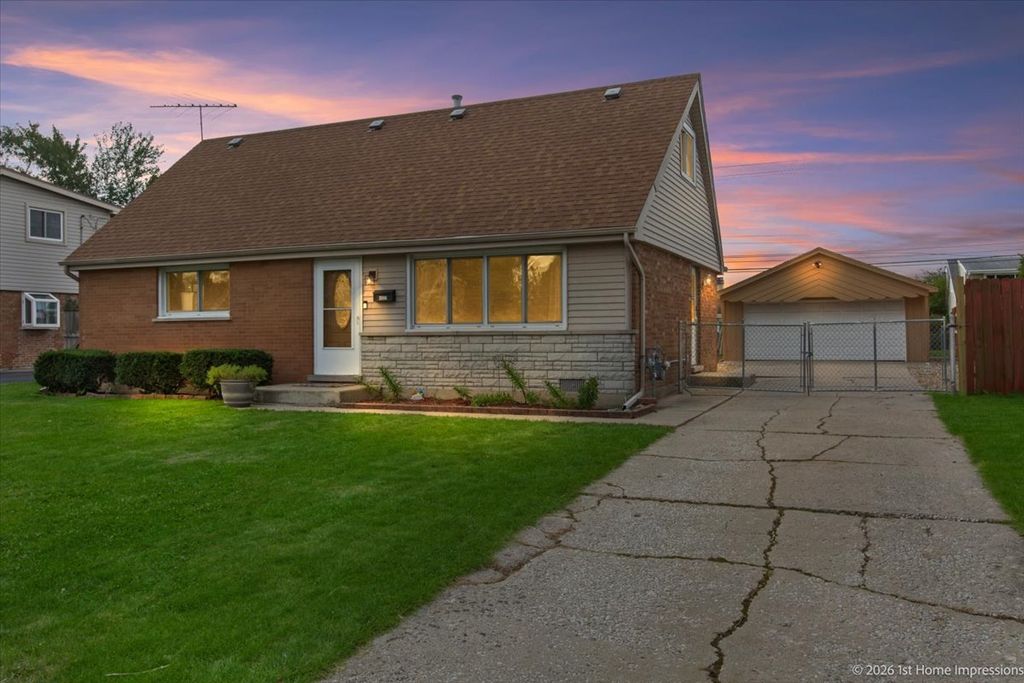 6927 Olympic Drive, Bridgeview, IL 60455 — photo 2