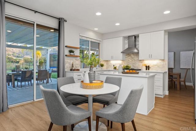 3071 Sprucewood Ln, Escondido, CA 92027