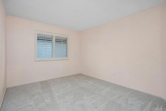 3071 Sprucewood Ln, Escondido, CA 92027