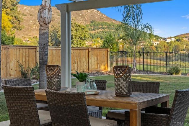 3071 Sprucewood Ln, Escondido, CA 92027