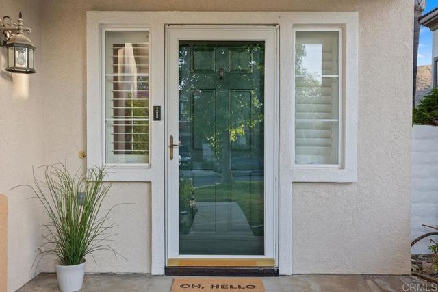 3071 Sprucewood Ln, Escondido, CA 92027